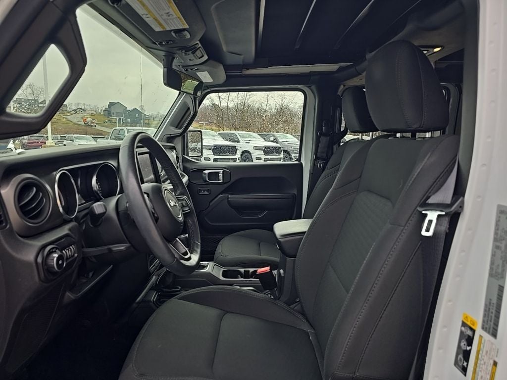 2022 Jeep Wrangler Unlimited Willys