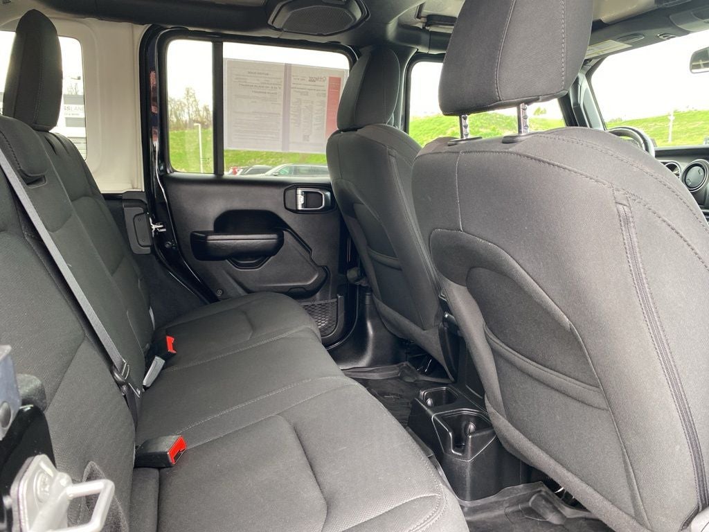 2022 Jeep Wrangler Unlimited Willys