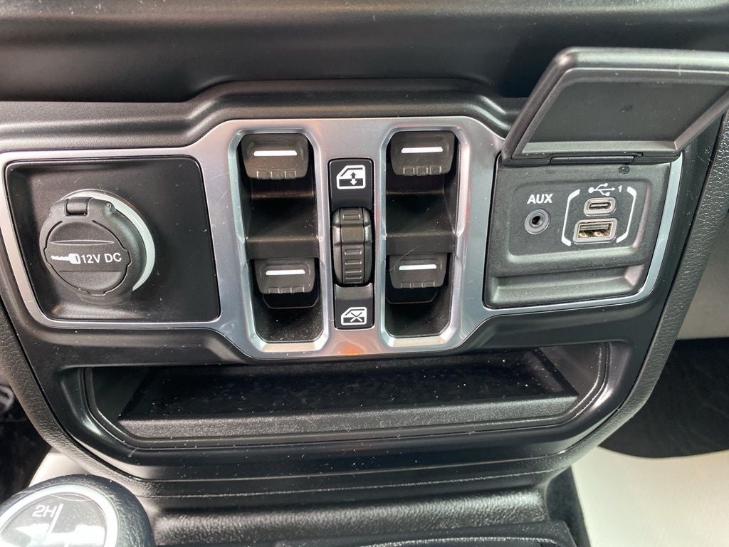 2022 Jeep Wrangler Unlimited Willys