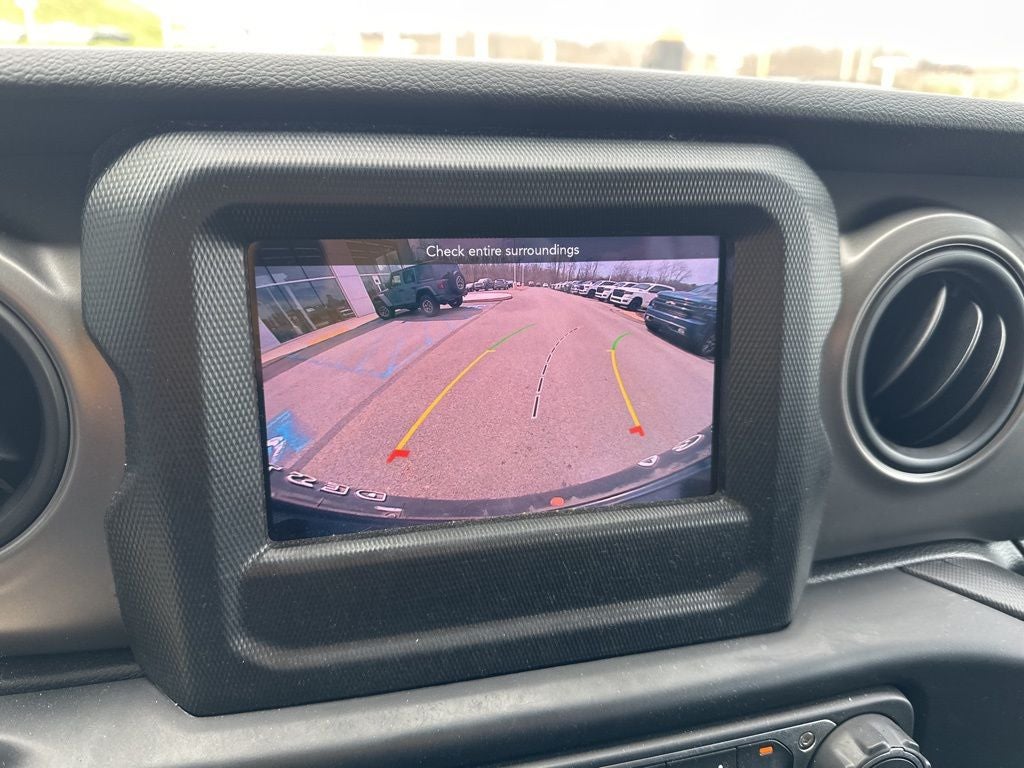 2022 Jeep Wrangler Unlimited Willys