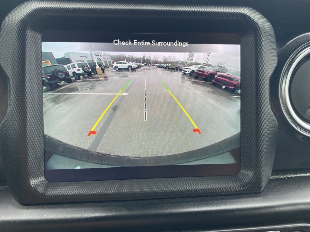 2022 Jeep Wrangler Unlimited Sahara Altitude