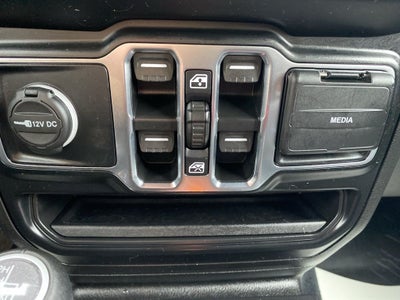 2022 Jeep Wrangler Unlimited Sahara Altitude