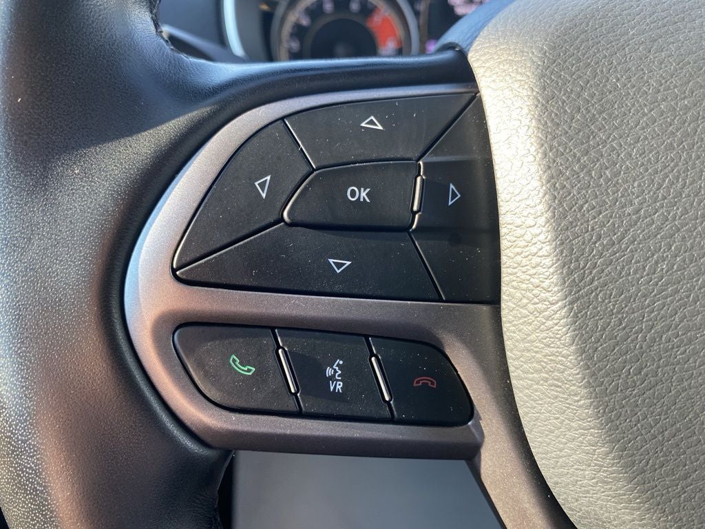 2020 Jeep Cherokee Lux