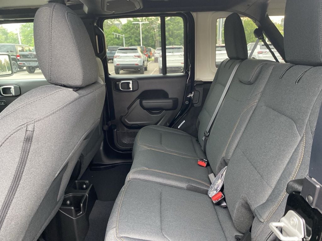 2025 Jeep Wrangler Sport S