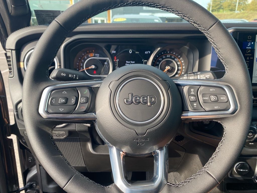 2025 Jeep Wrangler Sahara