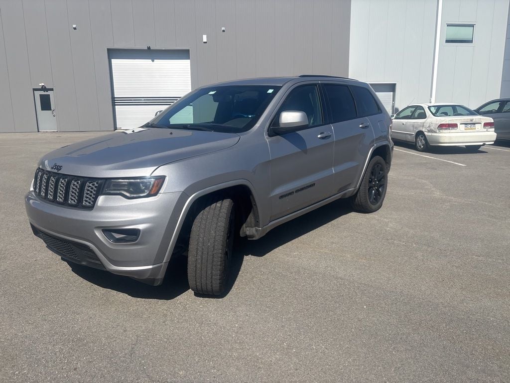 2020 Jeep Grand Cherokee Altitude