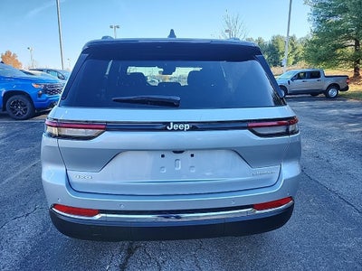 2025 Jeep Grand Cherokee Laredo X