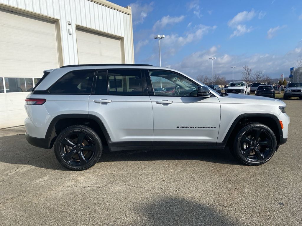 2023 Jeep Grand Cherokee Altitude