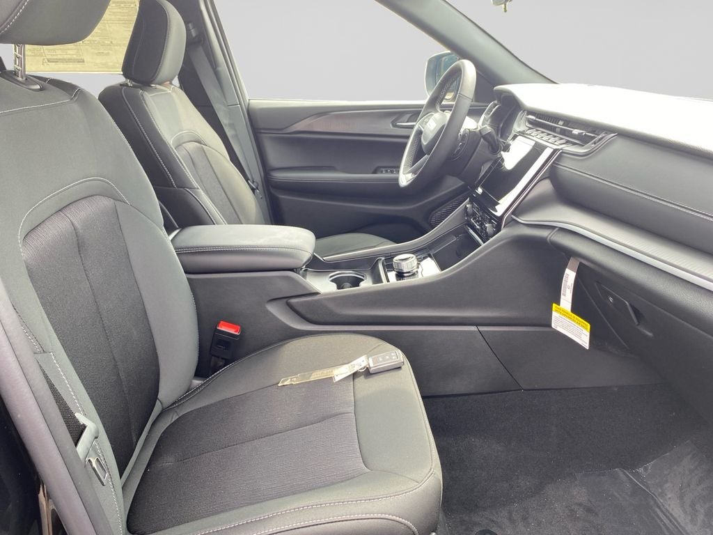 2026 Jeep Grand Cherokee Laredo X