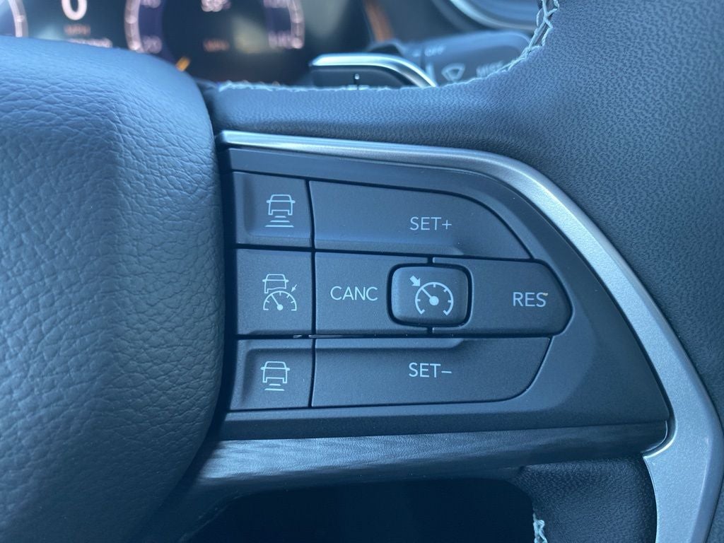 2025 Jeep Grand Cherokee Laredo X