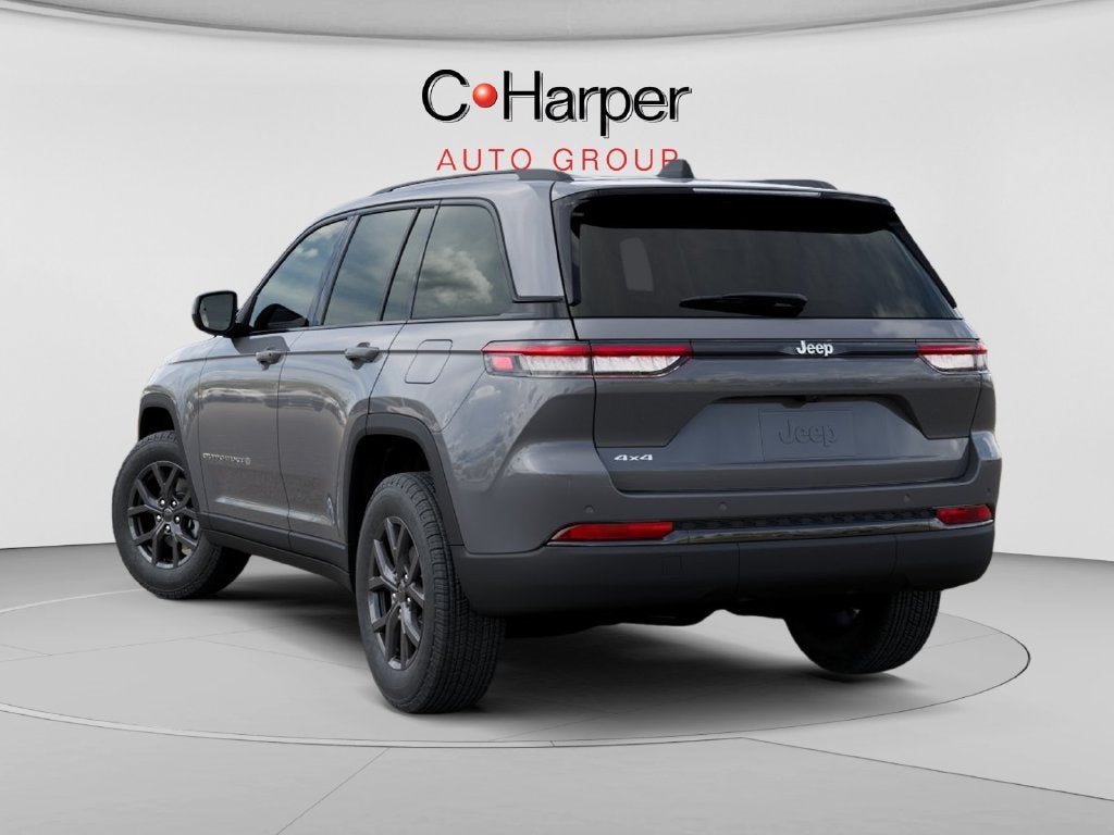 2027 Jeep Grand Cherokee Laredo X