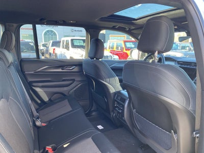 2025 Jeep Grand Cherokee Laredo X