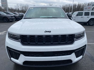 2026 Jeep Grand Cherokee Laredo
