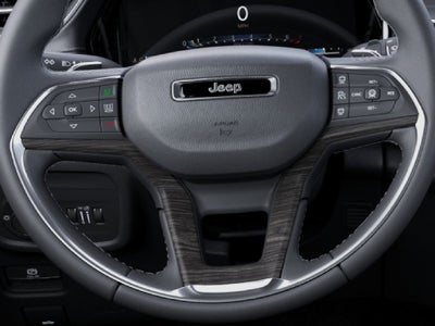 2027 Jeep Grand Cherokee Laredo Altitude