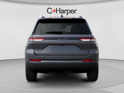 2027 Jeep Grand Cherokee Laredo Altitude