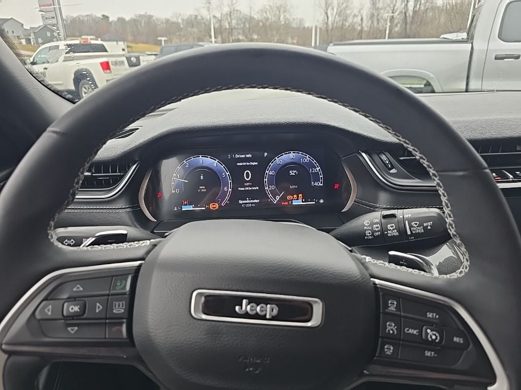 2023 Jeep Grand Cherokee L Altitude