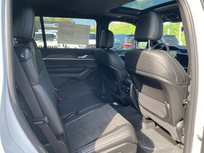 2026 Jeep Grand Cherokee L Laredo