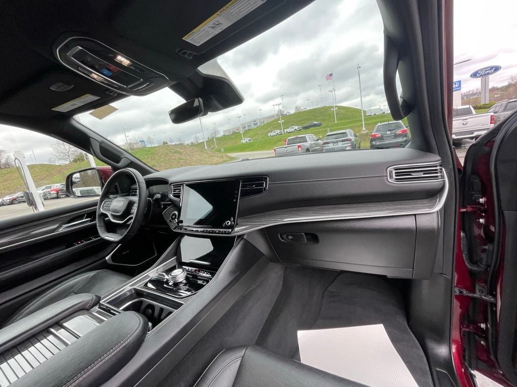 2022 Jeep Wagoneer Series II