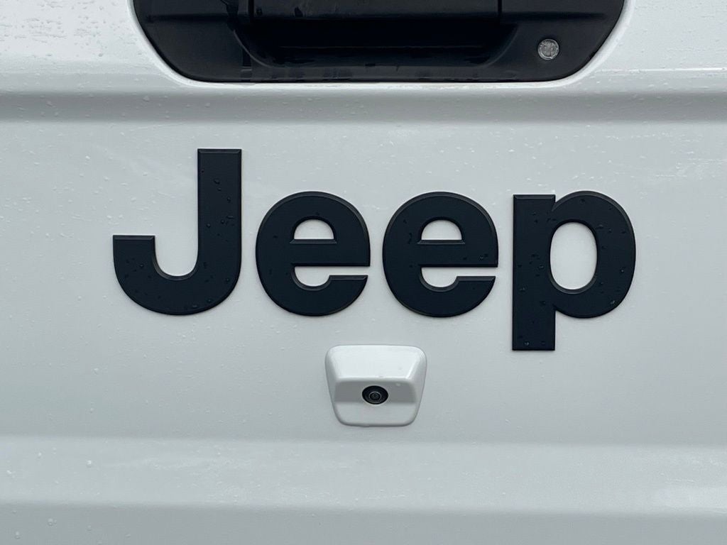 2022 Jeep Gladiator Willys