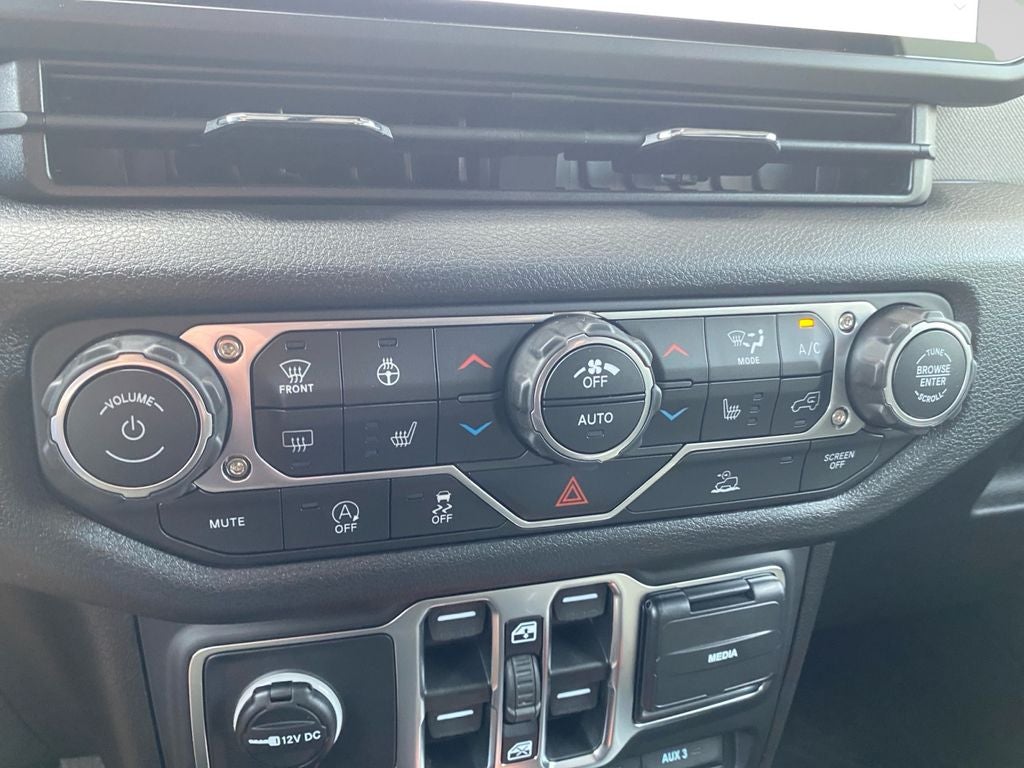 2026 Jeep Gladiator Sport S