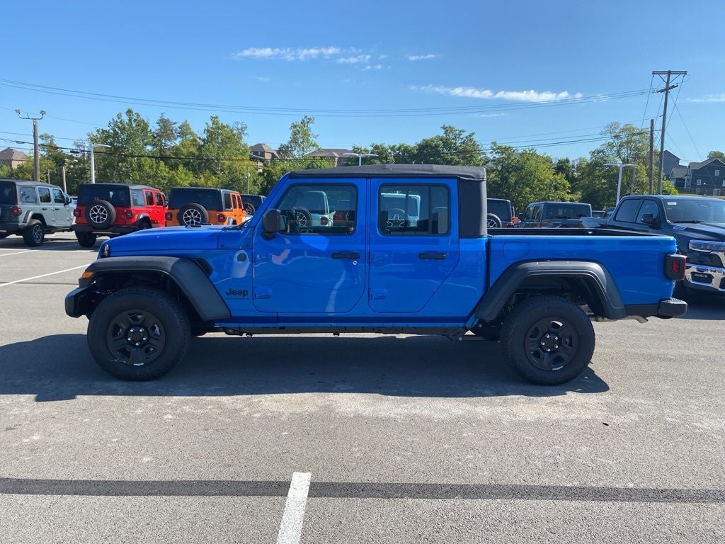 2025 Jeep Gladiator Sport
