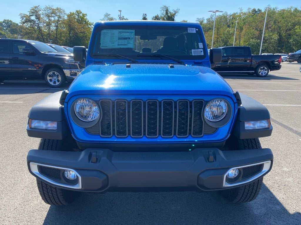 2025 Jeep Gladiator Sport