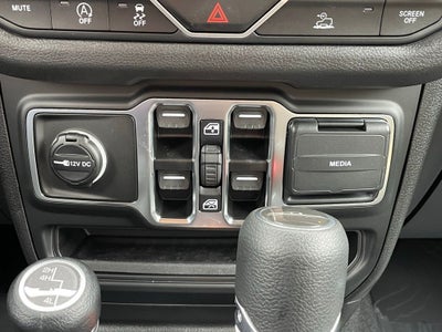 2025 Jeep Gladiator Sport