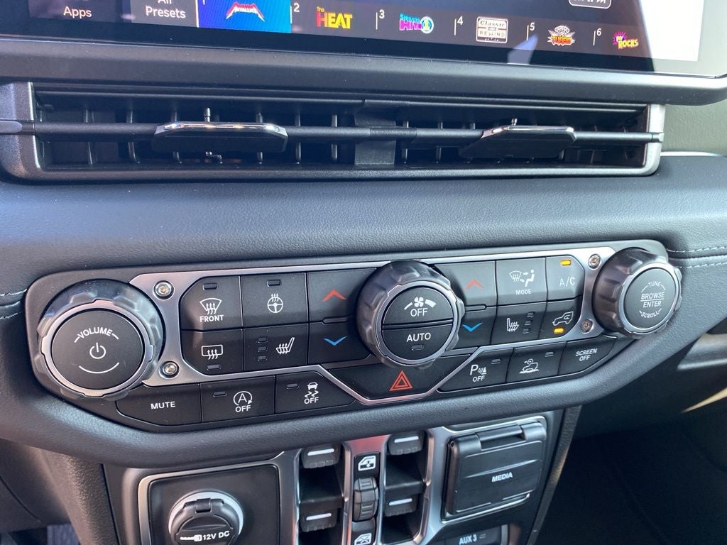 2025 Jeep Gladiator Mojave