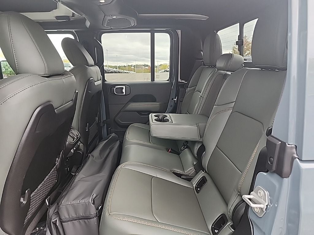 2025 Jeep Gladiator Mojave