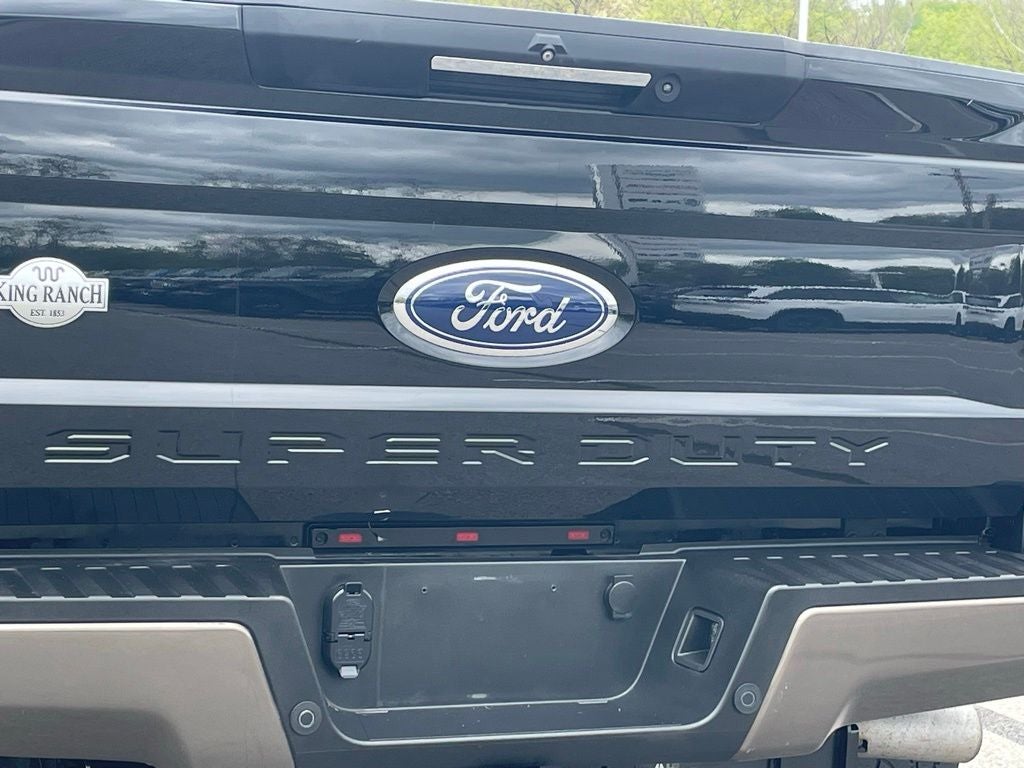 2017 Ford F-350SD King Ranch DRW