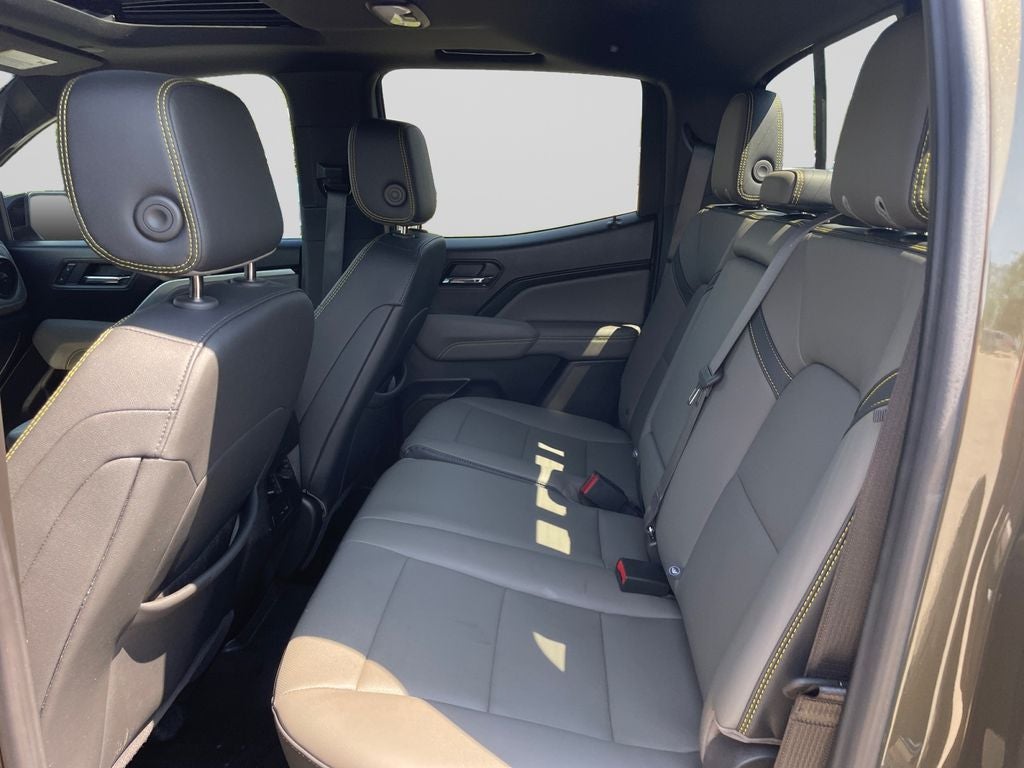 2025 Chevrolet Colorado ZR2