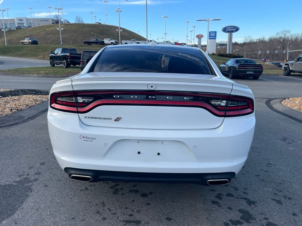2019 Dodge Charger SXT