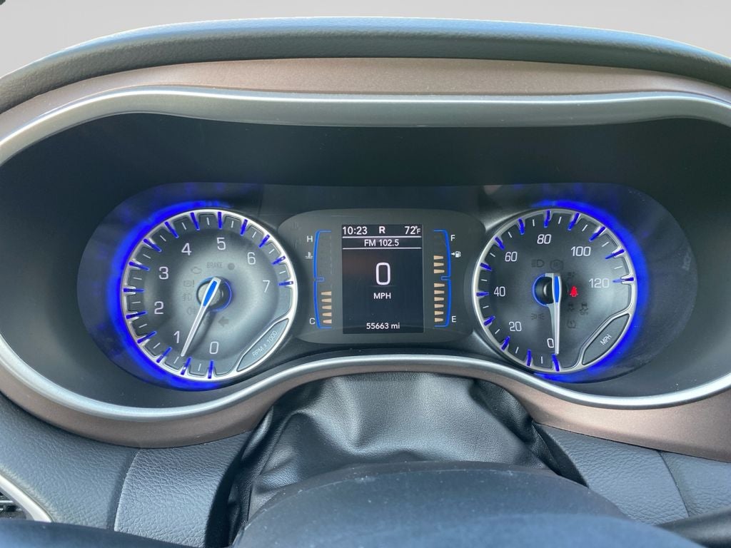2023 Chrysler Voyager LX