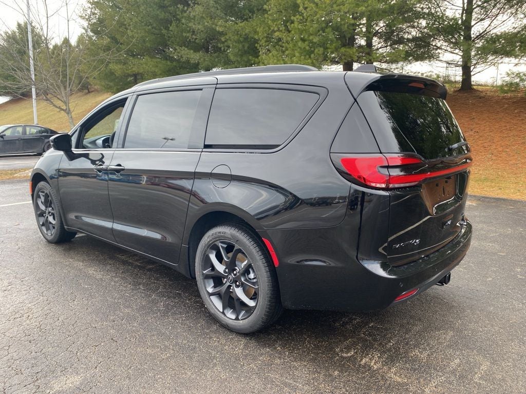 2026 Chrysler Pacifica Limited