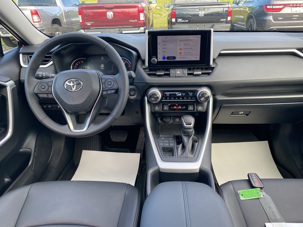 2025 Toyota RAV4 XLE Premium