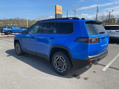 2026 Jeep Cherokee Laredo