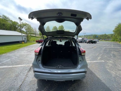 2024 Nissan Kicks SV