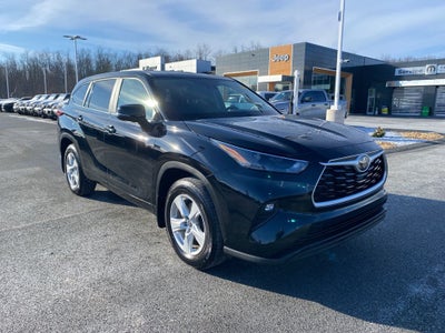 2023 Toyota Highlander LE