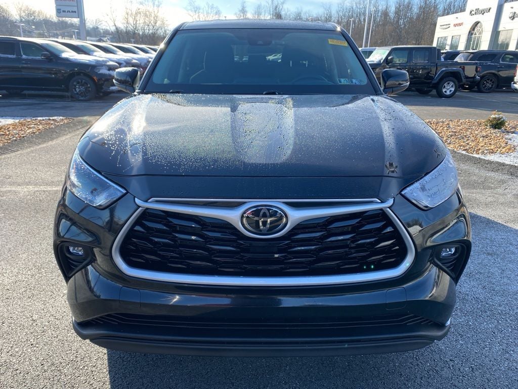 2023 Toyota Highlander LE