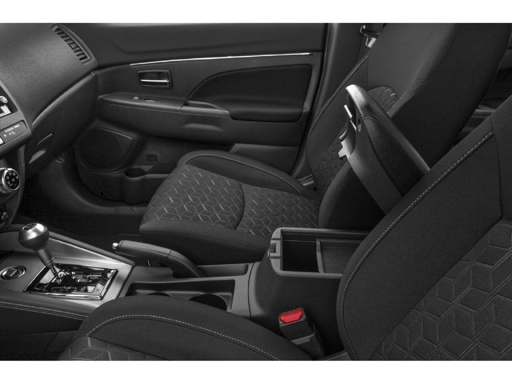 2025 Mitsubishi Outlander Sport 2.0 LE