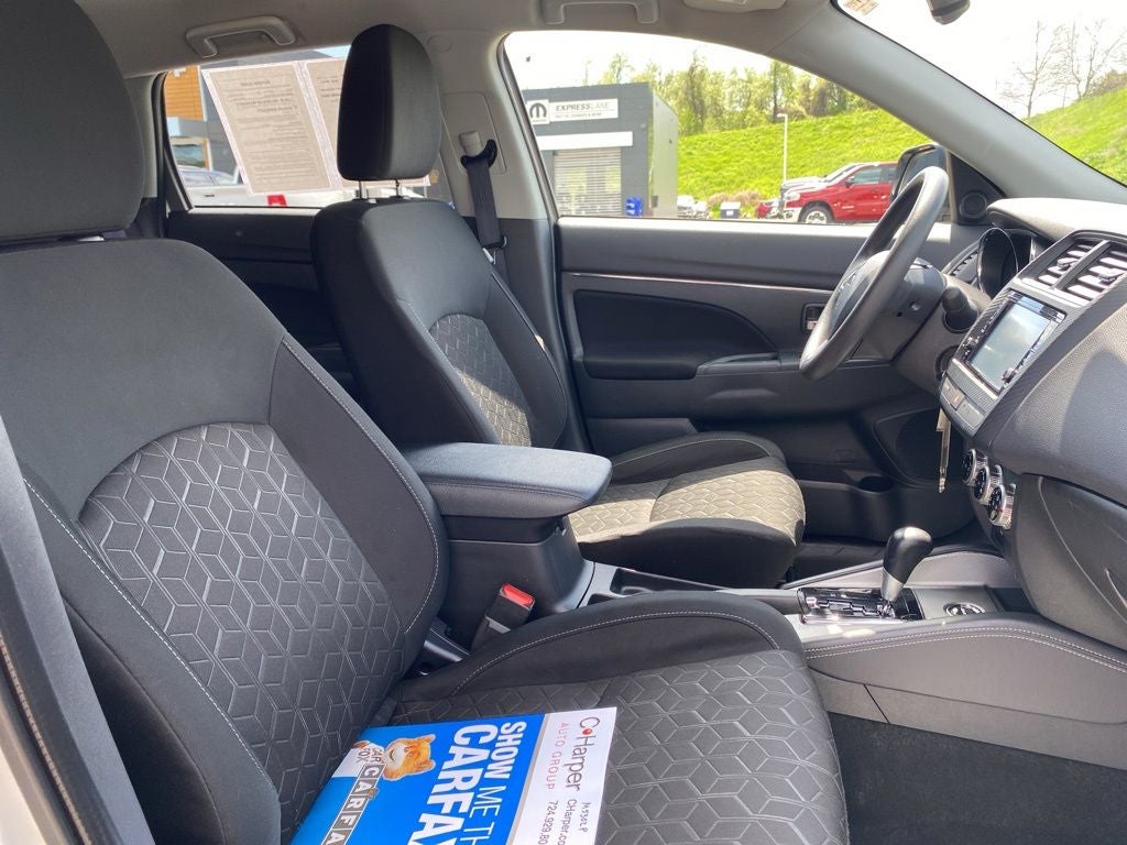 2025 Mitsubishi Outlander Sport Base