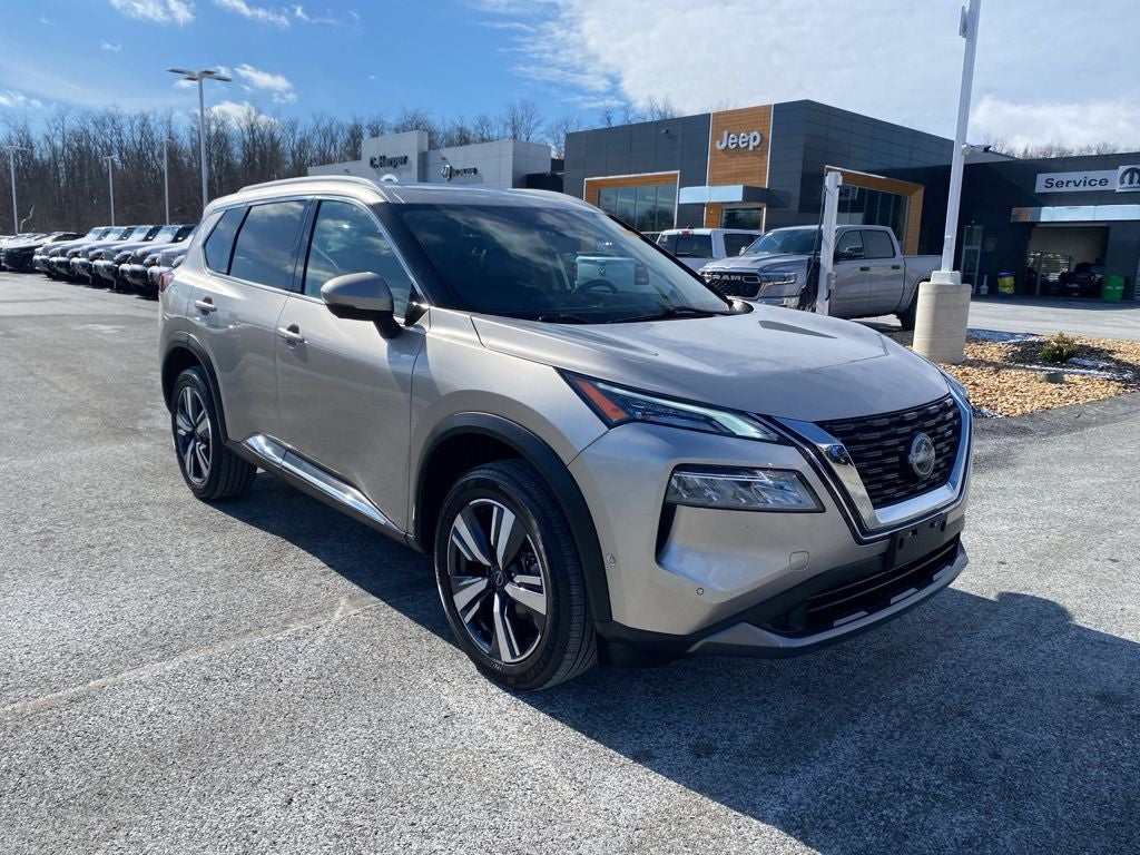 2023 Nissan Rogue SL