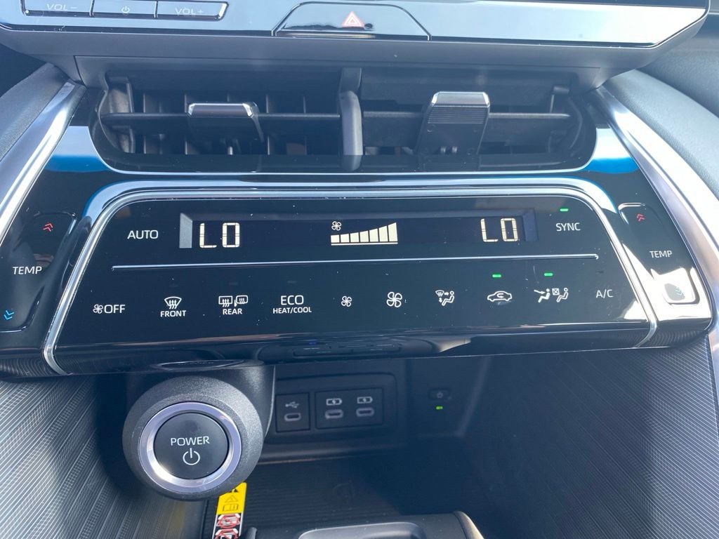 2023 Toyota Venza XLE