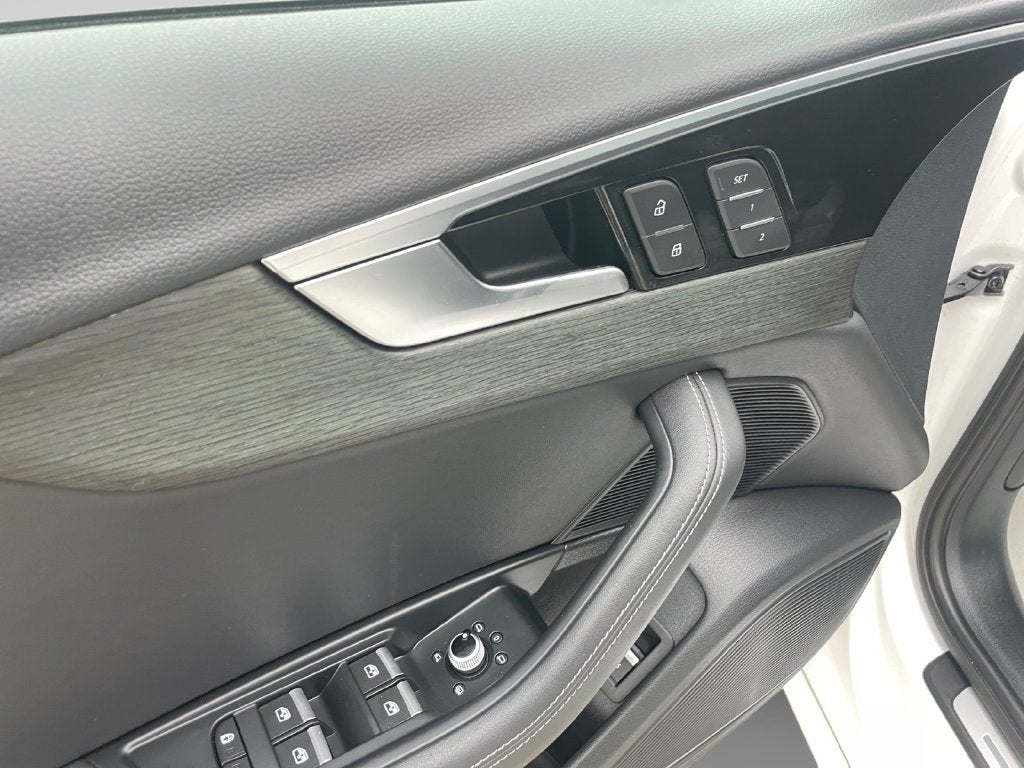 2021 Audi A4 45 S line Premium Plus quattro