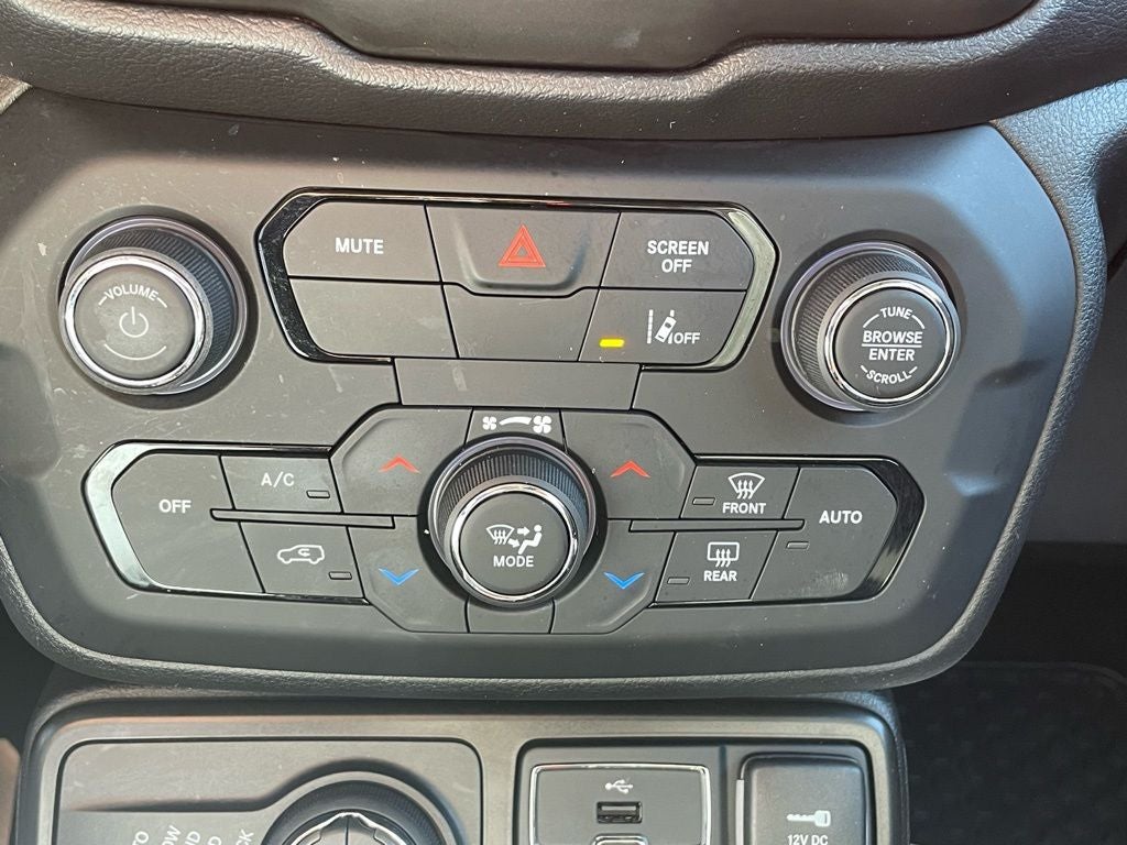 2022 Jeep Renegade Trailhawk