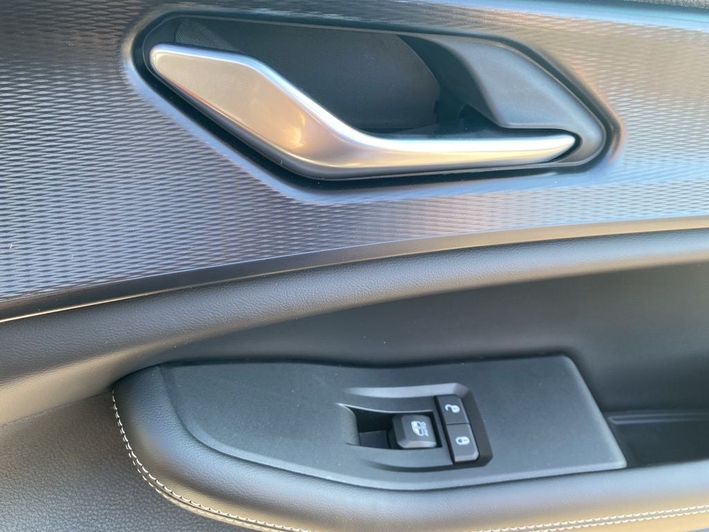 2026 Jeep Grand Cherokee GRAND CHEROKEE LAREDO 4X4