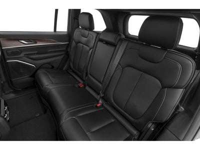 2027 Jeep Grand Cherokee Laredo X
