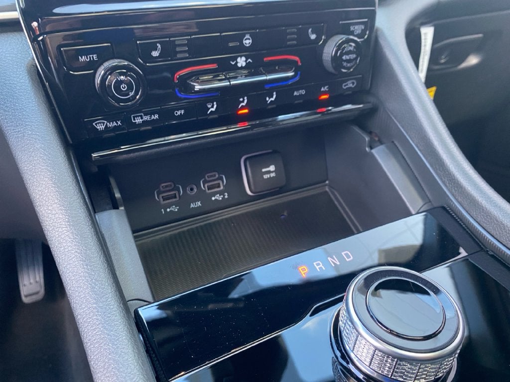 2027 Jeep Grand Cherokee Laredo X