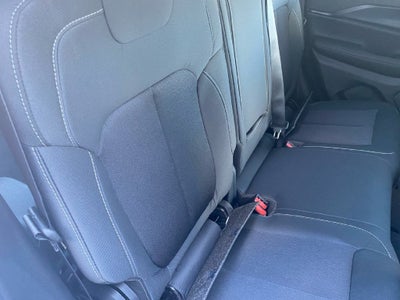 2027 Jeep Grand Cherokee Laredo