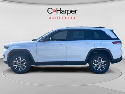 2027 Jeep Grand Cherokee Laredo